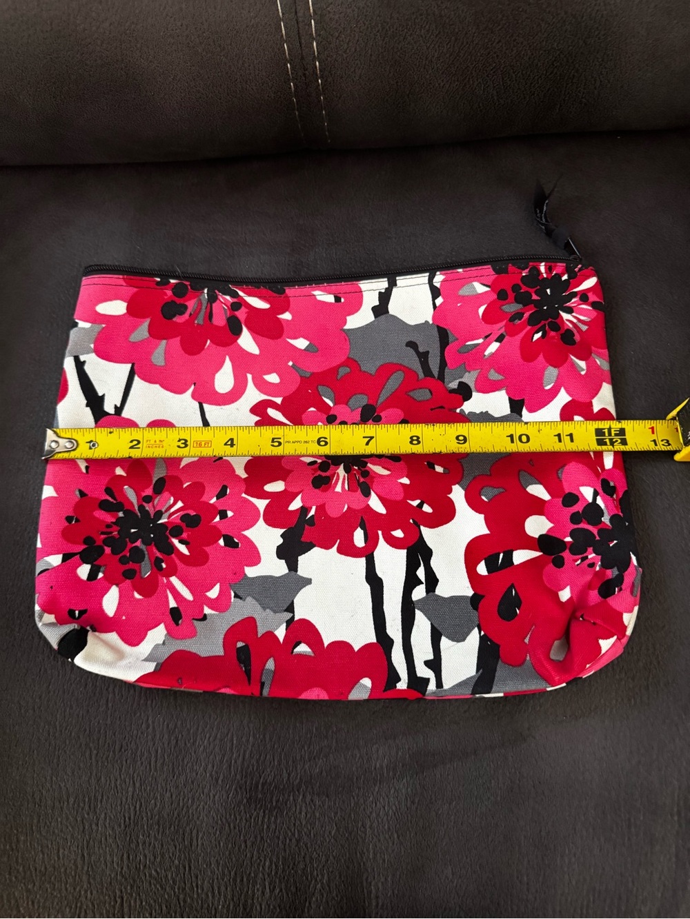 Thirty-One Floral Zip Pouch - Picture 3 of 5